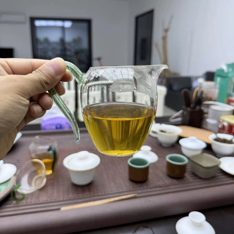 Hồng Trà Kim Tuấn Mi - Ảnh 3