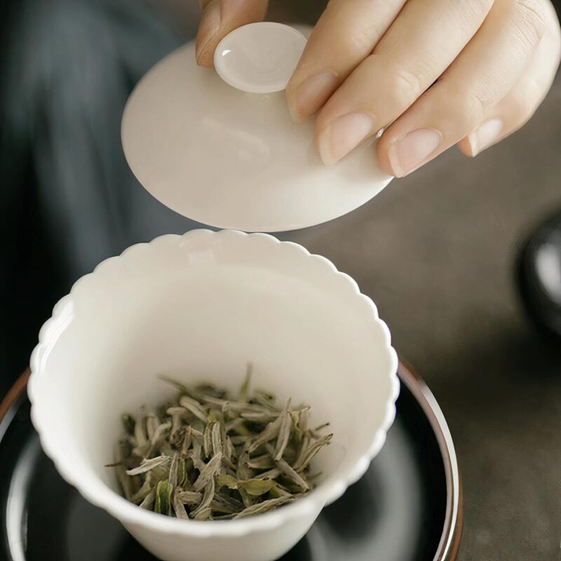 Trà Bạch Hào Ngân Châm - Ảnh 2